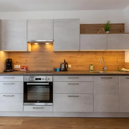 Elluto Apartment